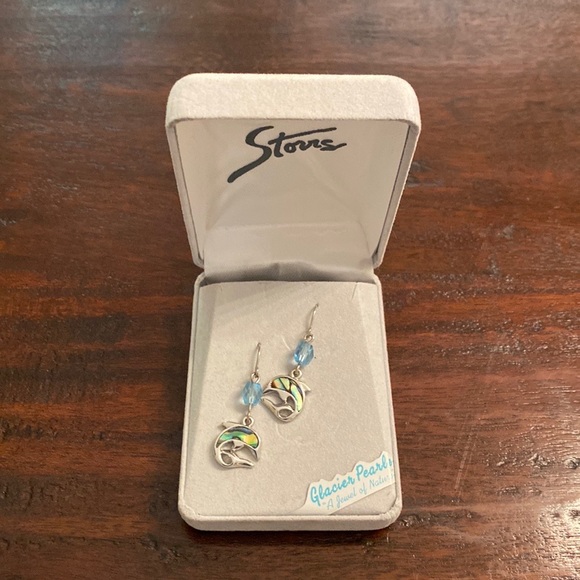 Earrings - Picture 2 of 3